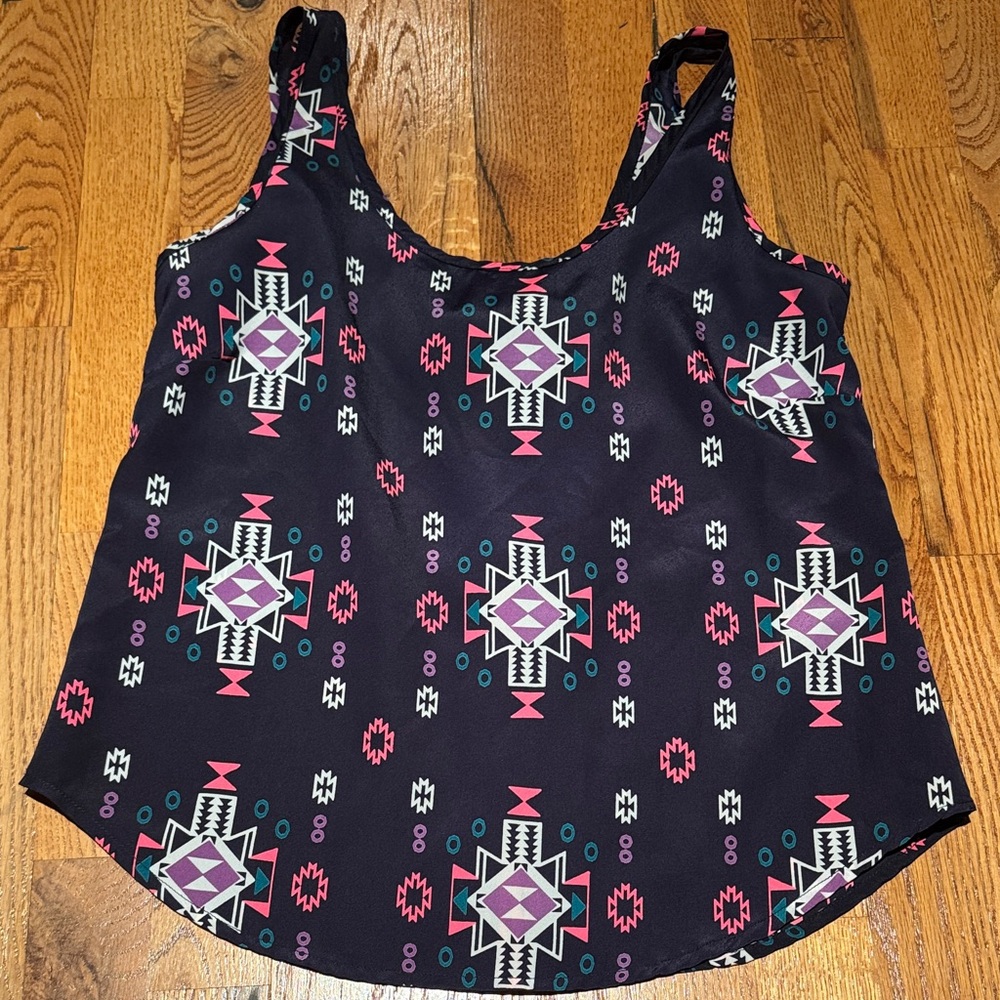 B Jewel navy and neon geometric pattern tank zipper back size small